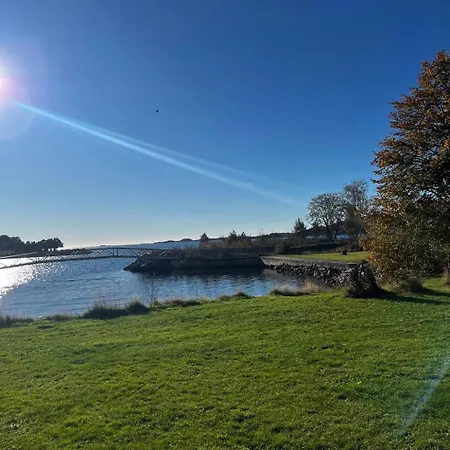 Modern Seaside At In Grimstad アパート *