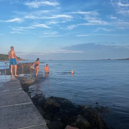 アパート Modern Seaside At In Grimstad *
